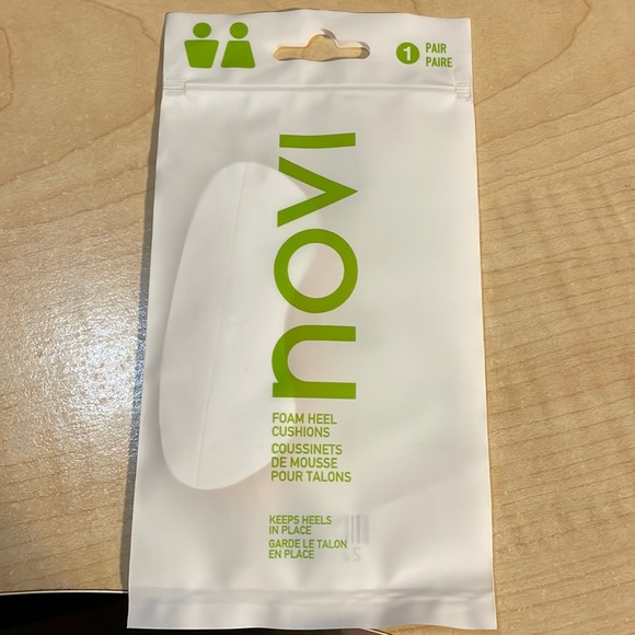 🌼Free Add On🌼 1 Set of 2 Foam Heel Cushions - Picture 1 of 1
